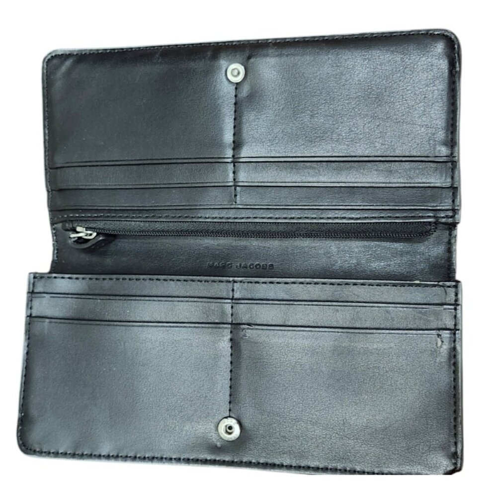 Marc Jacobs Bifold Wallet - Picture 7 of 9